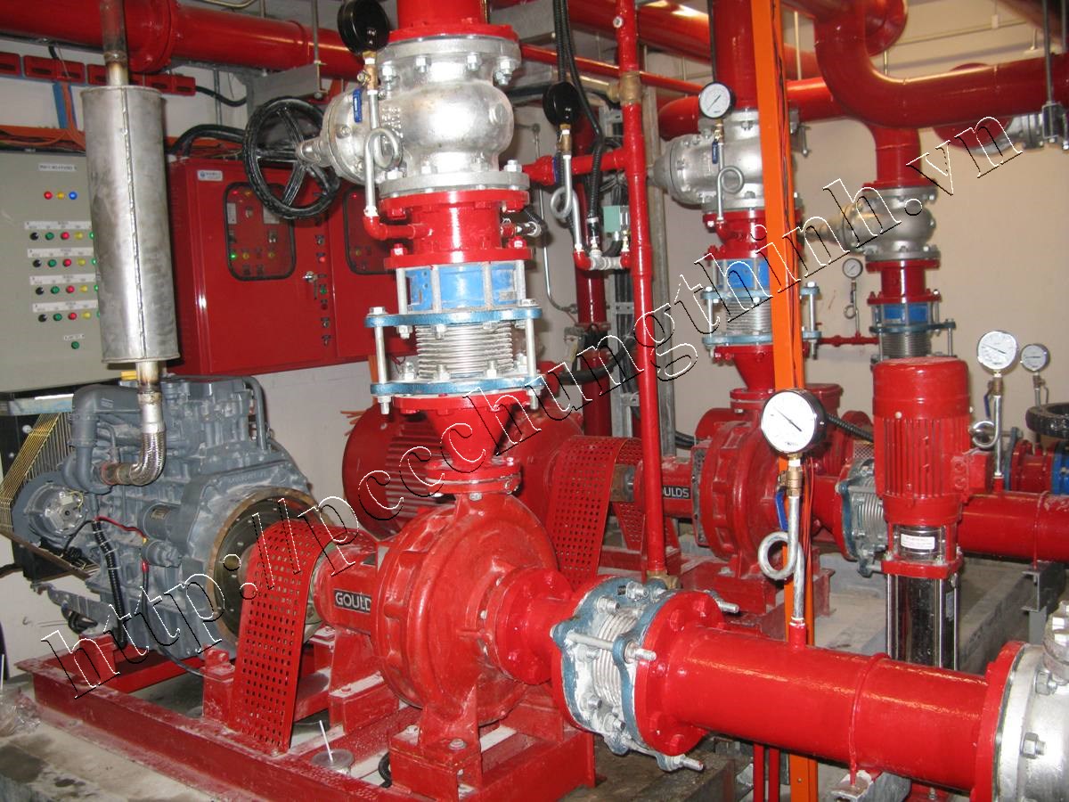THI CÔNG LẮP ĐẶT HỆ THỐNG CỤM BƠM CHỮA CHÁY